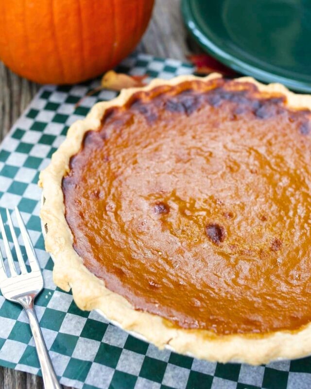Pre-orders for Thanksgiving are now open! 

Place your orders online before October 8. Thanksgiving is coming... don't forget the dessert 😉😋 

Thanksgiving pre-orders are now OPEN! 

Order homemade pies, tarts, crisps, or cookies for your gathering. All orders must be placed before October 8.

Click the link in our bio to place your order!